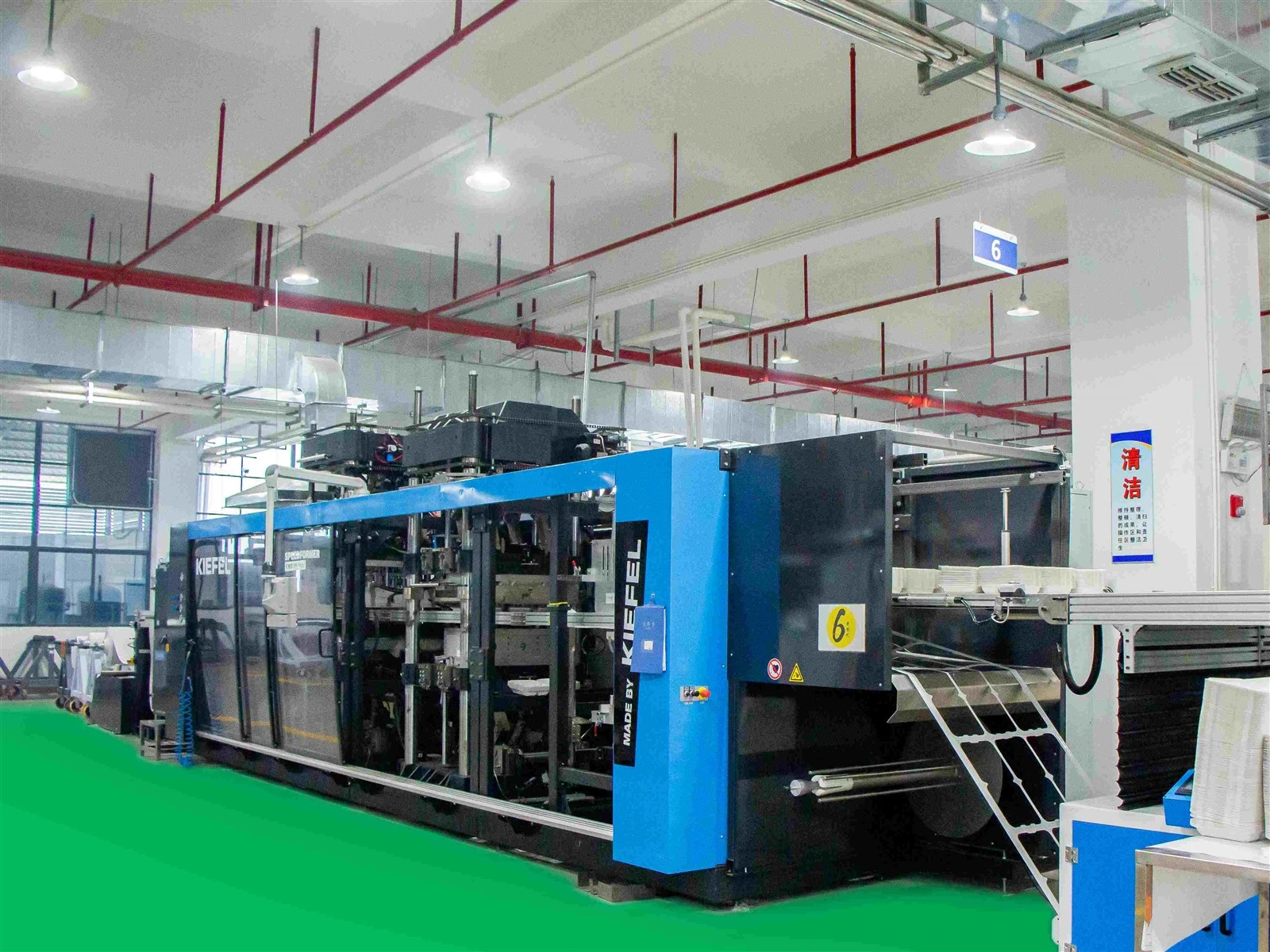 Thermoforming Machine